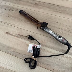 Professional Chi XL Titanium Curling Iron